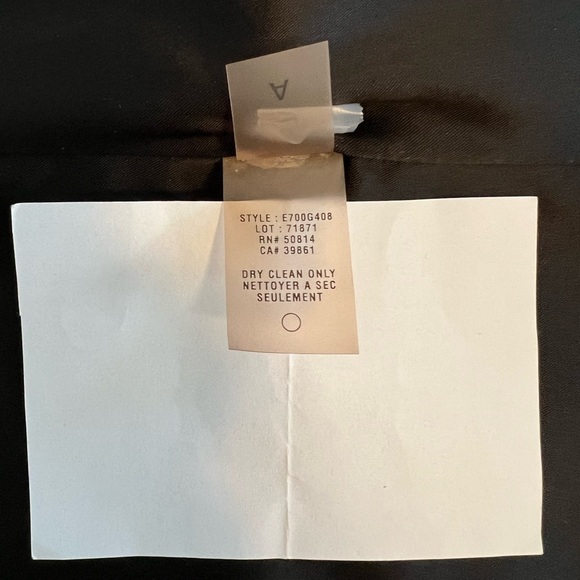 Elie Tahari Virgin Wool Coat - Picture 14 of 15